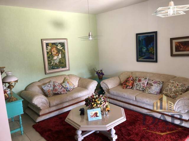 #00641 - Casa para Venda em Contagem - MG