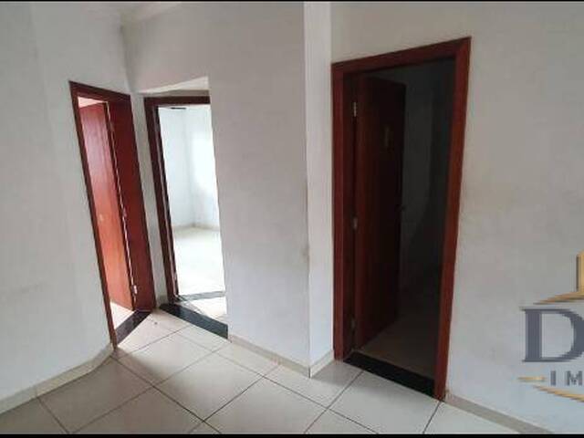 #01465 - Casa para Venda em Esmeraldas - E