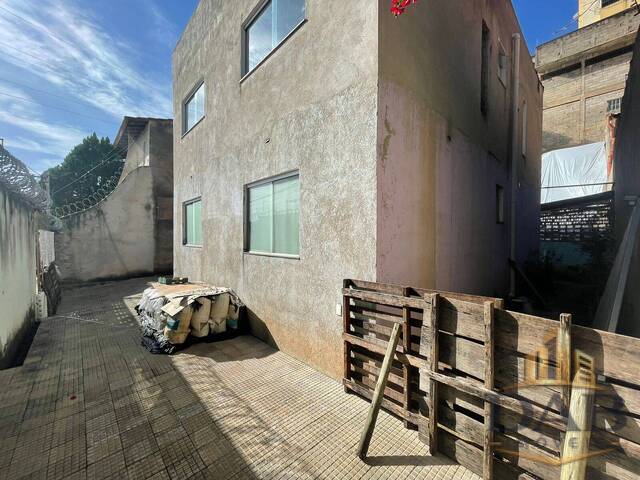 #01627 - Casa para Venda em Belo Horizonte - MG