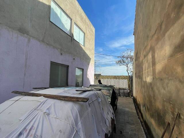 Casa para Venda em Belo Horizonte - 4