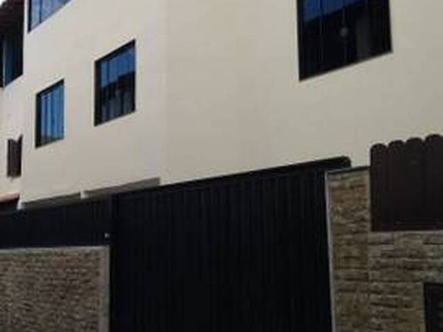 Venda em Jardim Caiçara - Cabo Frio