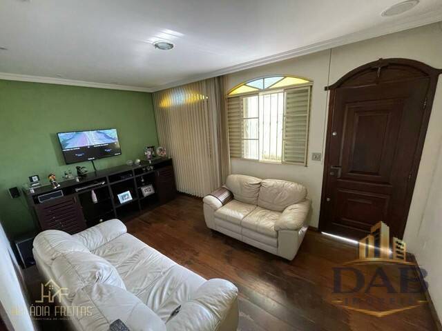 Casa para Venda em Belo Horizonte - 4