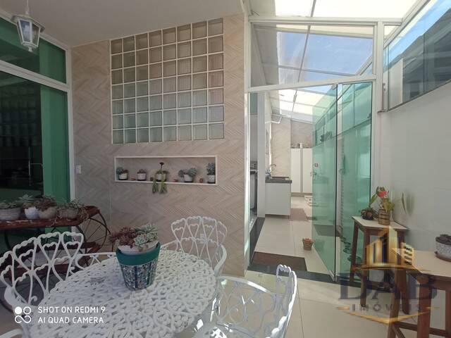 #02060 - Casa para Venda em Cabo Frio - RJ