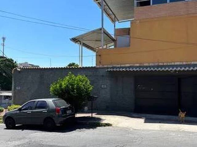 Venda em São Cristóvão - Belo Horizonte