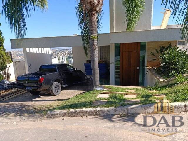 #02428 - Casa para Venda em Belo Horizonte - MG