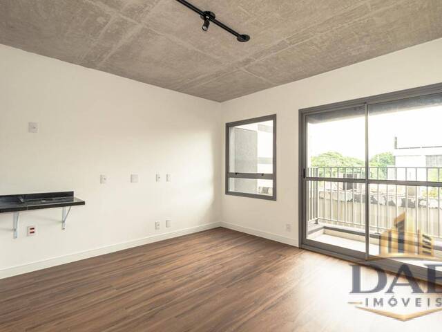 #02739 - Apartamento para Venda em São Paulo - SP