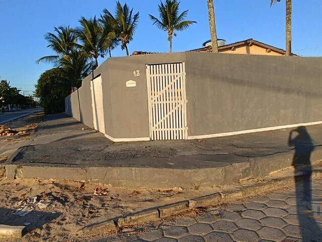 Casa para Venda em Prado - 2