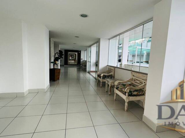 Cobertura para Venda em Cabo Frio - 4